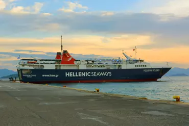 Saronic Ferries, Conventional (ferry boat), Piraeus-Aegina